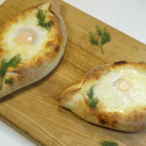 Хачапури по-аджарски